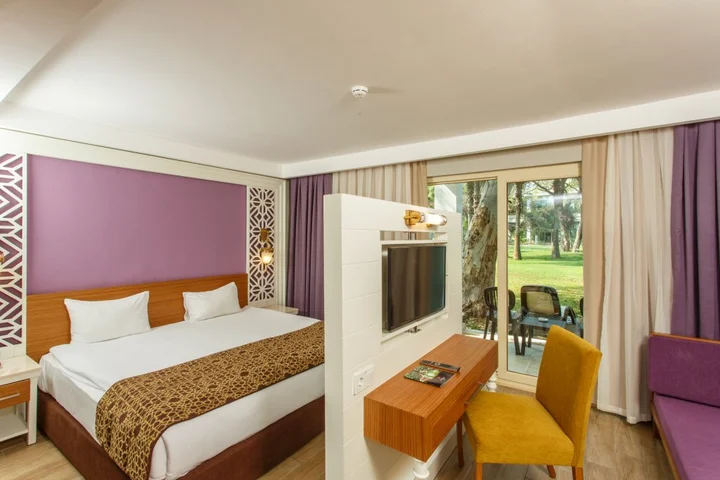 Кемер: Sherwood Exclusive Kemer