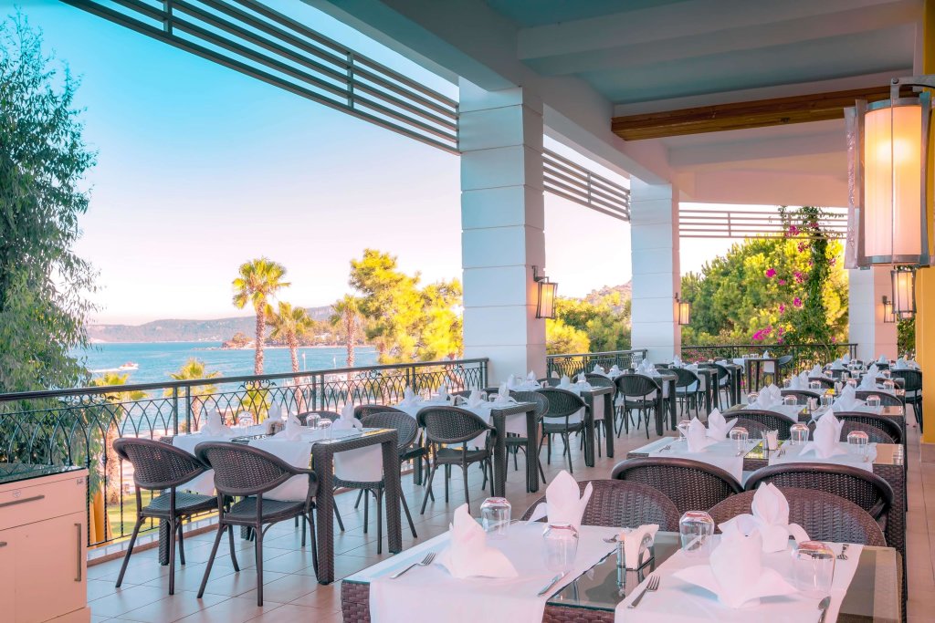 Кемер: Sherwood Exclusive Kemer