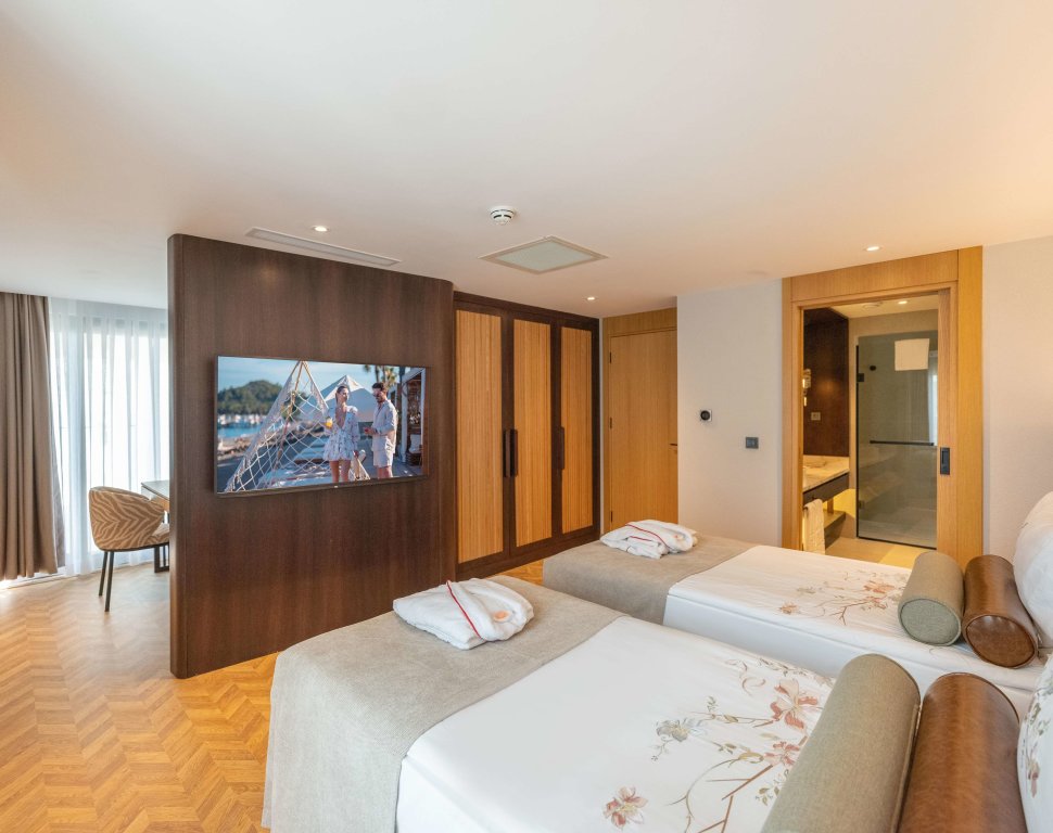 Кемер: Sherwood Exclusive Kemer