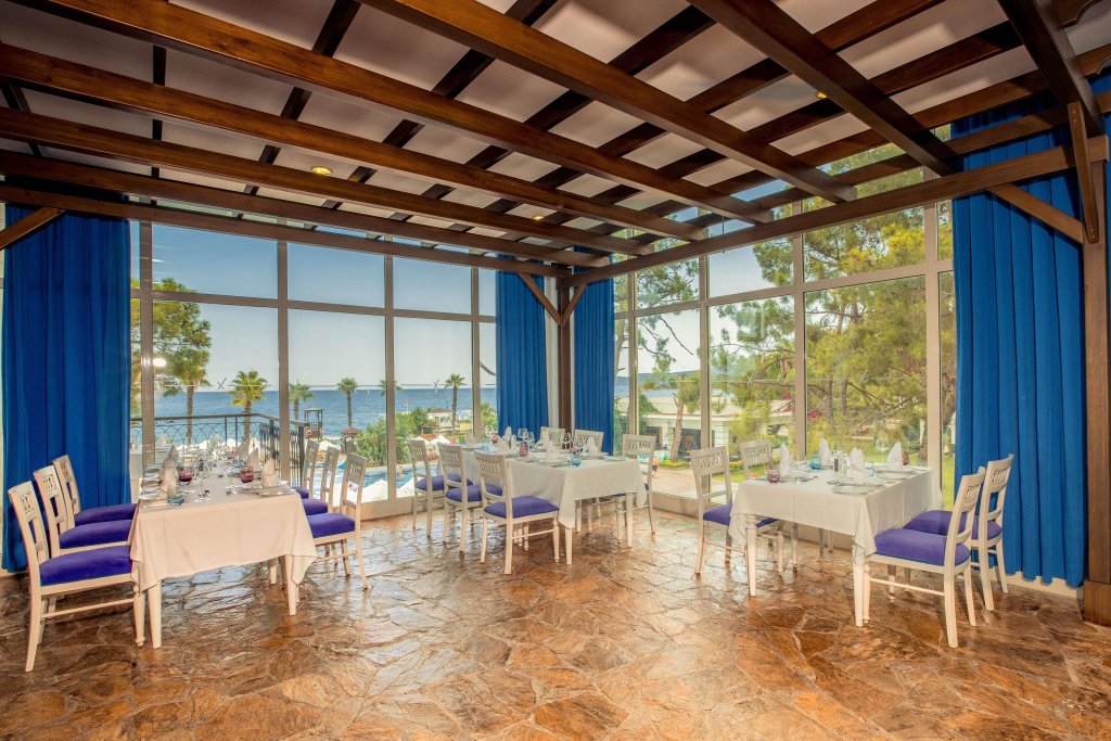 Кемер: Sherwood Exclusive Kemer