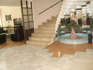 Карахаит: Kosar Hotel