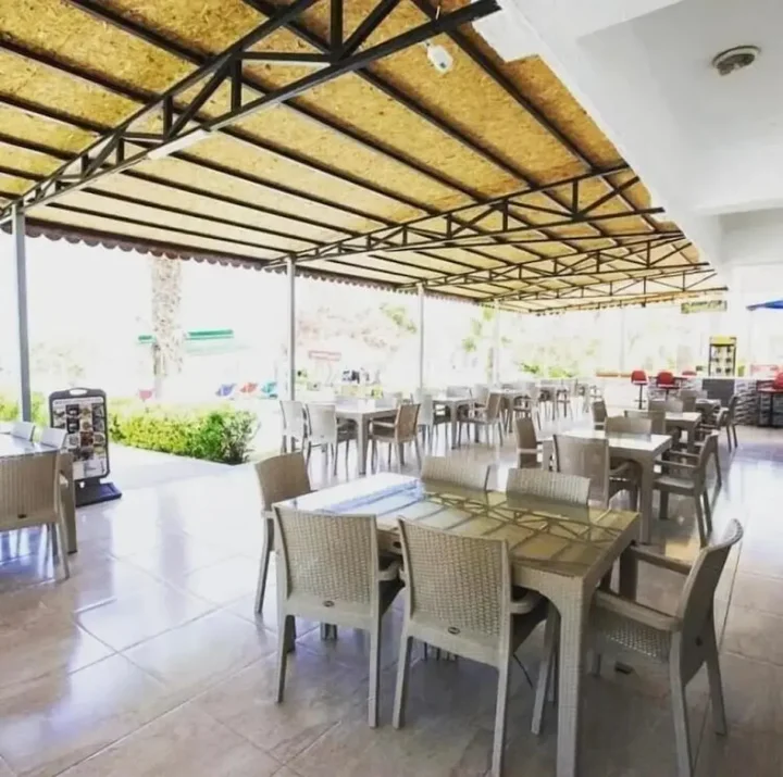 Гюзельчамлы: Holiday Otel