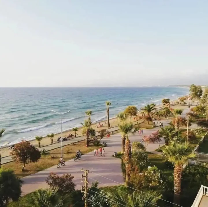 Гюзельчамлы: Holiday Otel