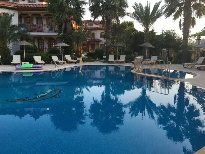 Дальян: Asur Hotel & Aparts & Villas