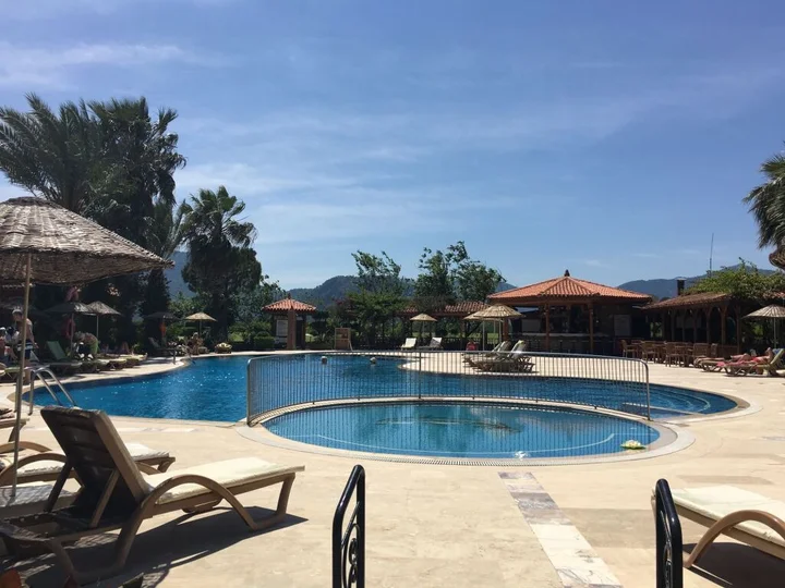 Дальян: Asur Hotel & Aparts & Villas