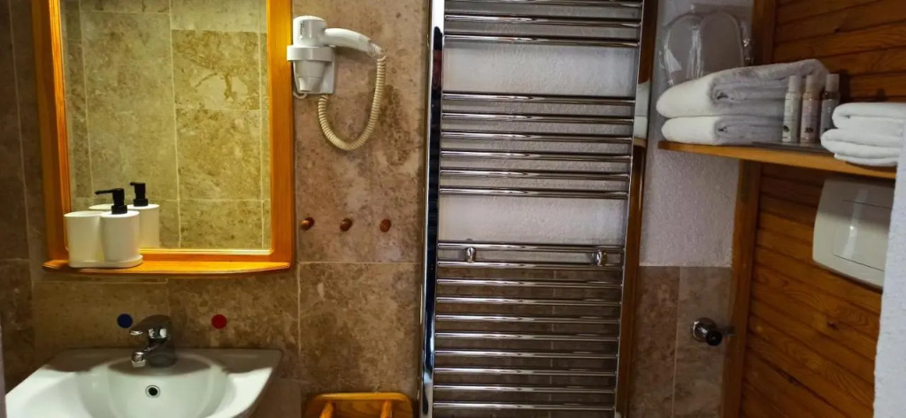 Адрасан: Swiss Eviniz Hotel