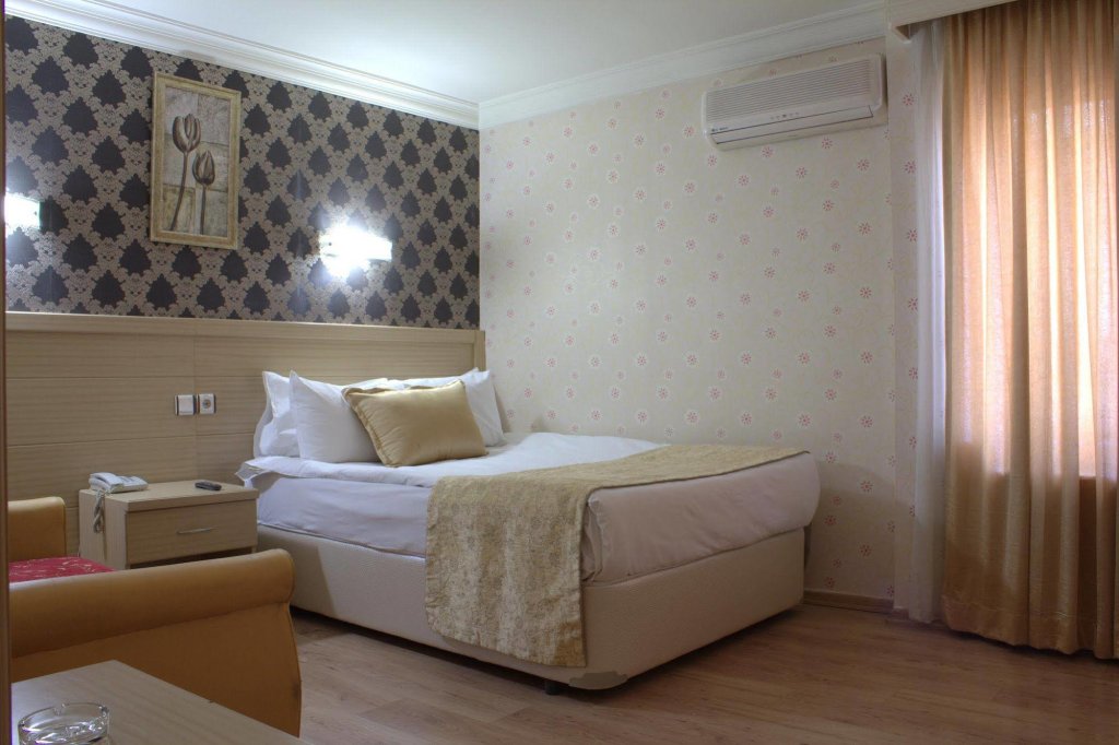 Анкара: Royal Carine Hotel