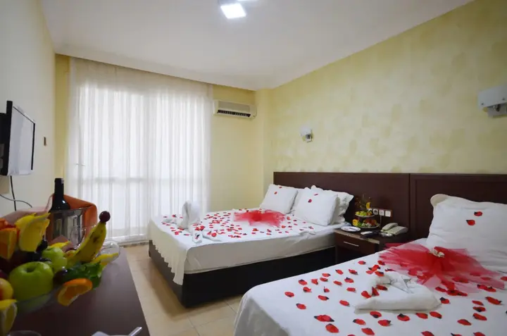 Силифке: Admiral Hotel