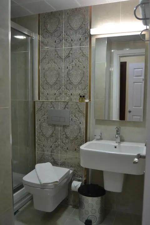 Силифке: Admiral Hotel