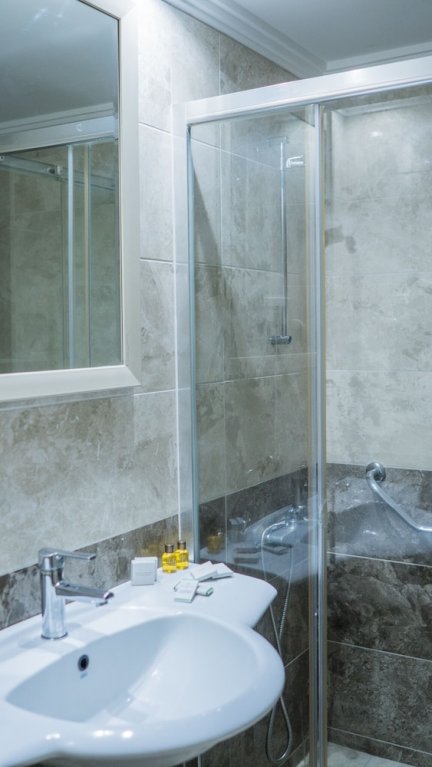 Измир: Palm Inn Hotel