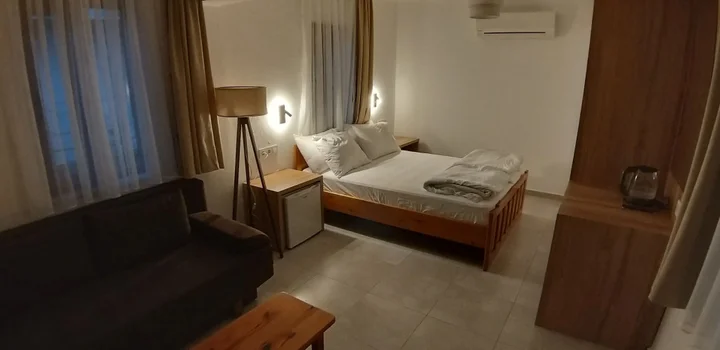 Дальян: Lindos Pansiyon