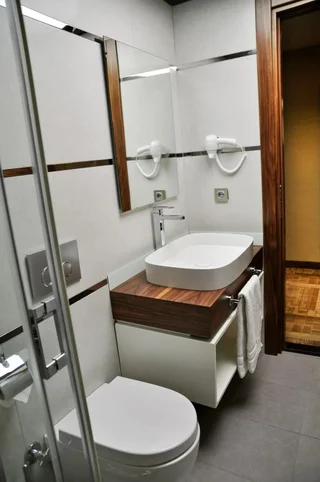 Измир: Avin Hotel