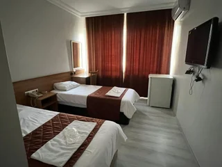Измит: Hotel Altinnal