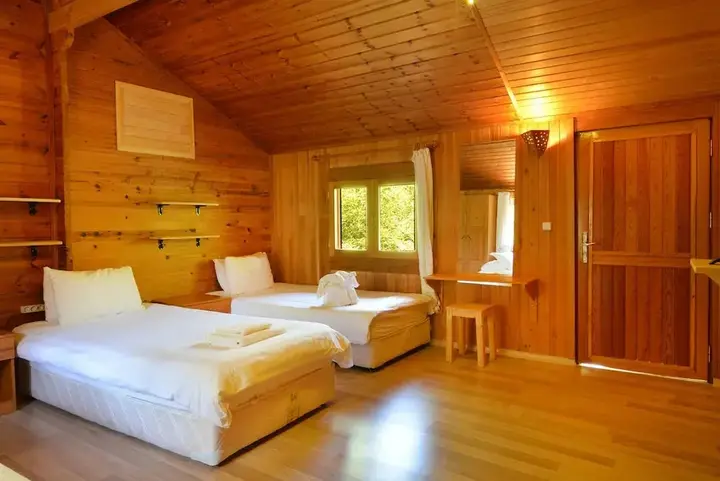 Чиралы: Arcadia Hotel
