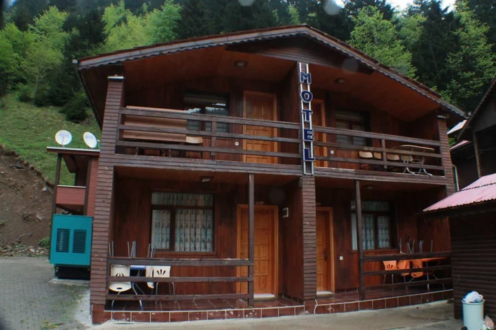 Узунгёль: Uzungol Motel