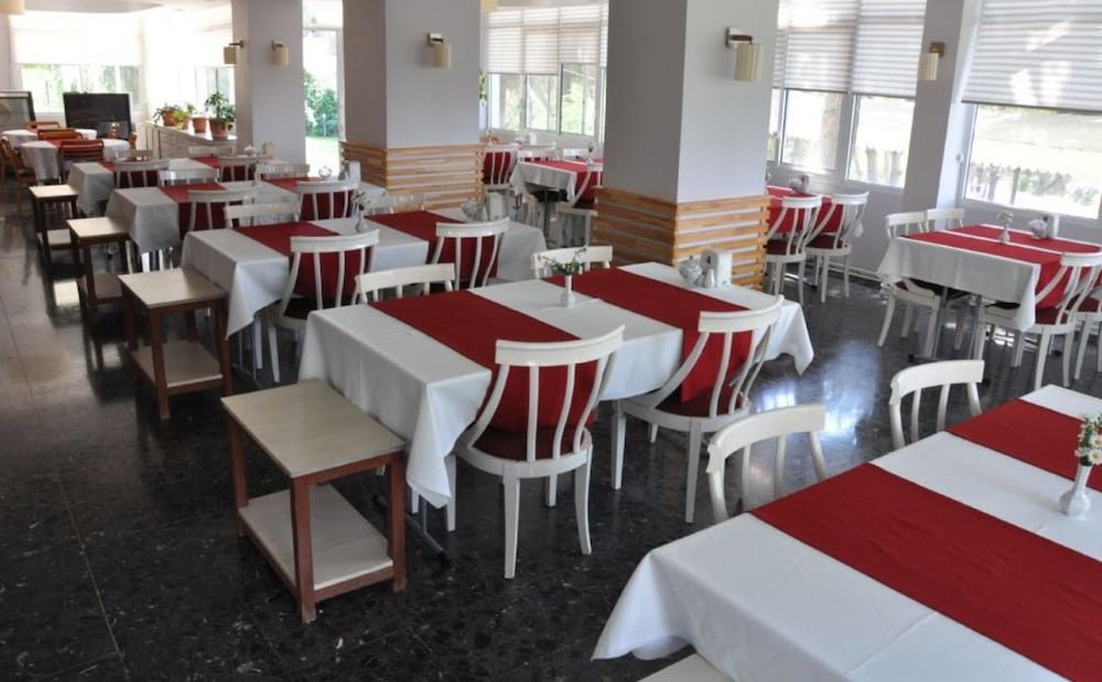 Дикили: Kyme Hotel