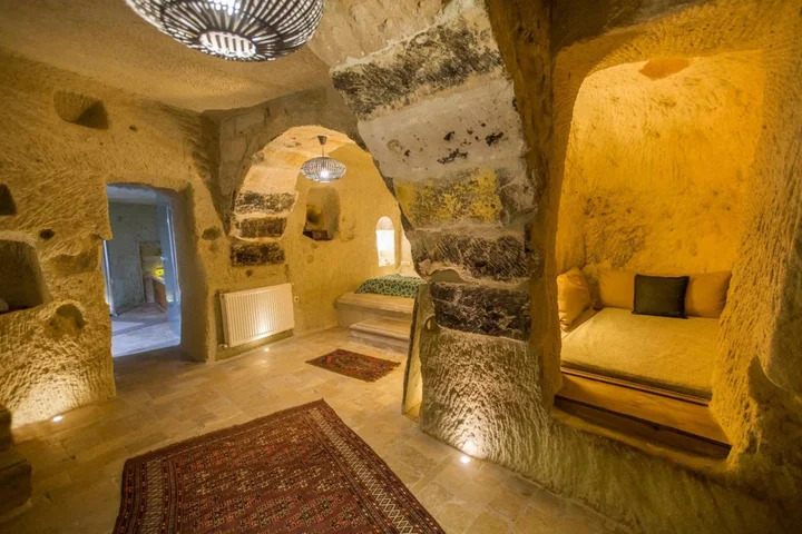 Ибрагимпаша: Azure Cave Suites