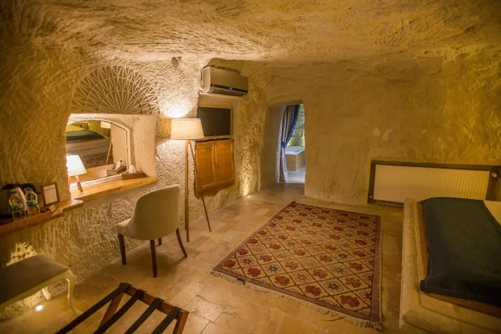 Ибрагимпаша: Azure Cave Suites