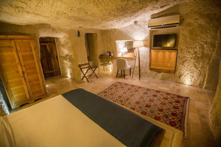 Ибрагимпаша: Azure Cave Suites
