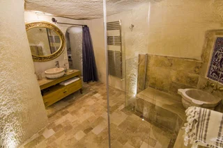 Ибрагимпаша: Azure Cave Suites