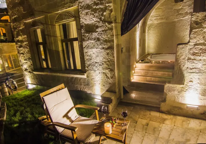 Ибрагимпаша: Azure Cave Suites
