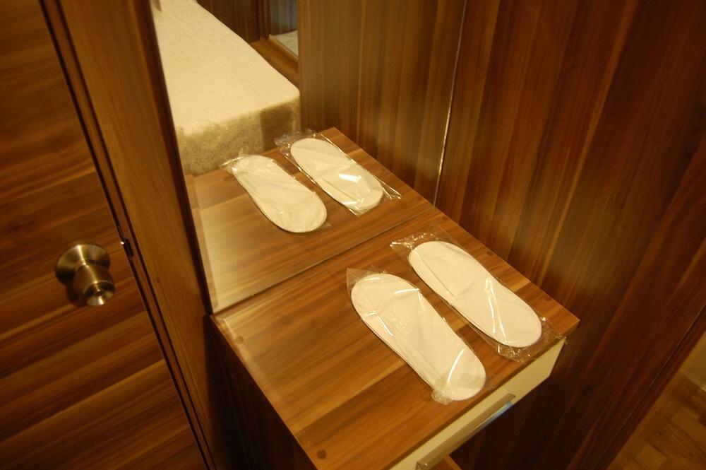 Измир: Nil & Alav Hotel