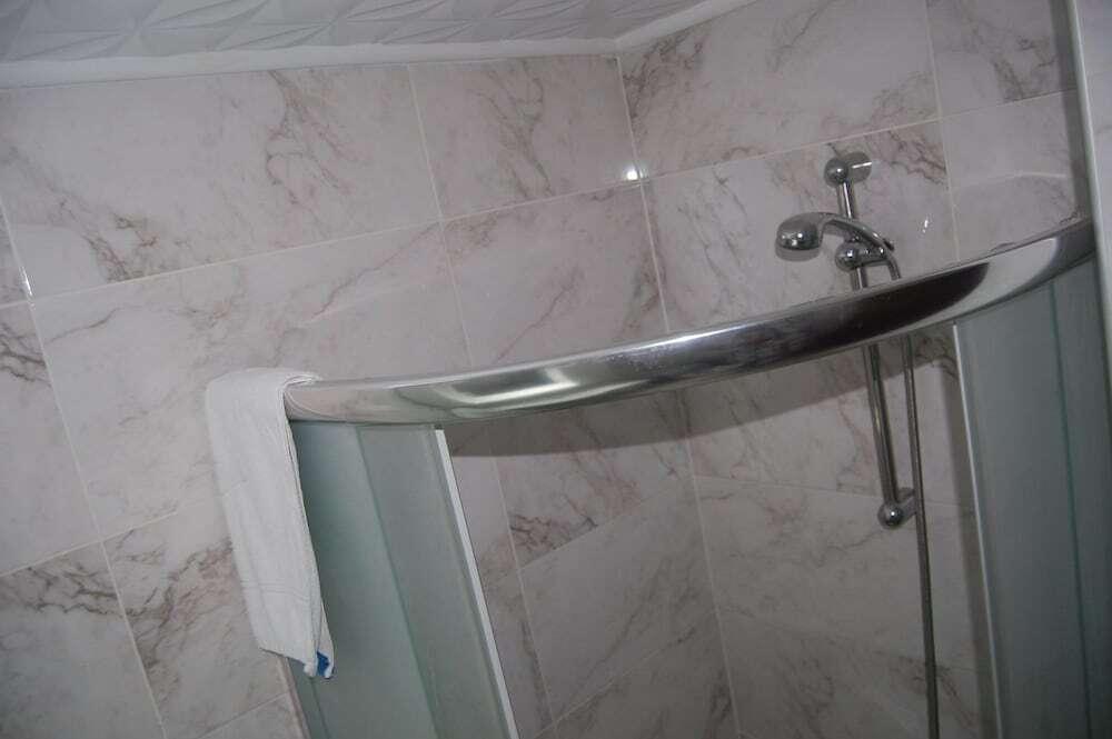 Измир: Nil & Alav Hotel