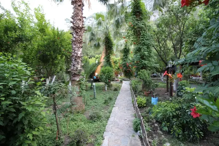 Кумлуджа: Oran Pansiyon Agac Evler