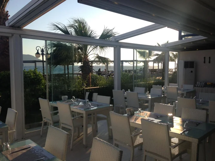 Тургутрейс: Dragut Point North Hotel
