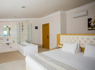 Тургутрейс: Dragut Point North Hotel