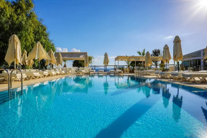 Тургутрейс: Dragut Point North Hotel