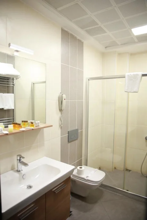 Карс: Cheltikov Hotel