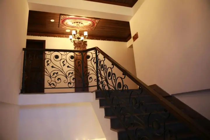 Карс: Cheltikov Hotel