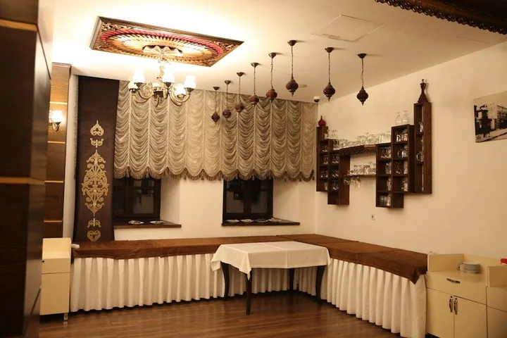 Карс: Cheltikov Hotel