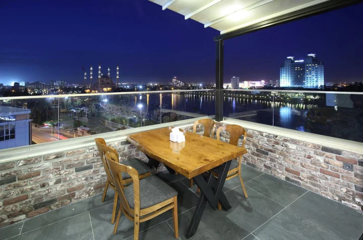 Адана: Taşköprü Hotel