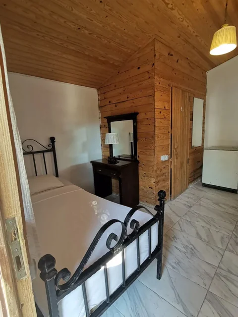 Тургутрейс: Pitos Bungalows
