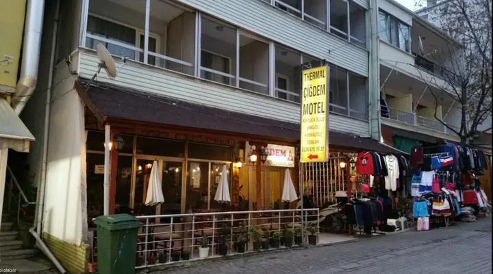 Термал: Cigdem Motel Pansiyon