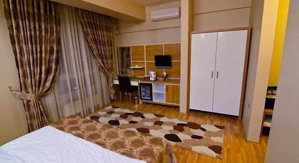 Эскишехир: Roof Garden Hotel
