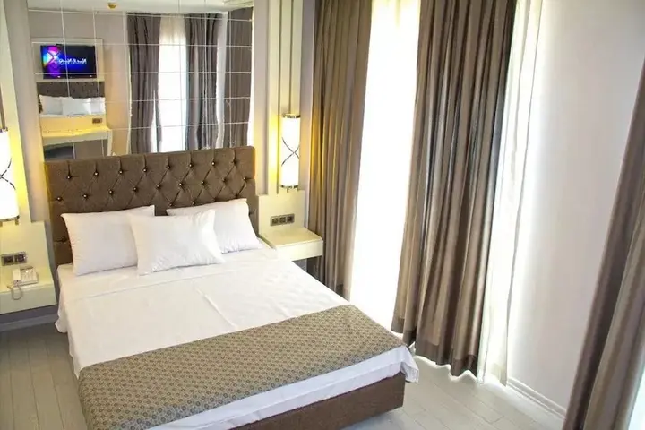 Гюзельчамлы: Sare Hotel