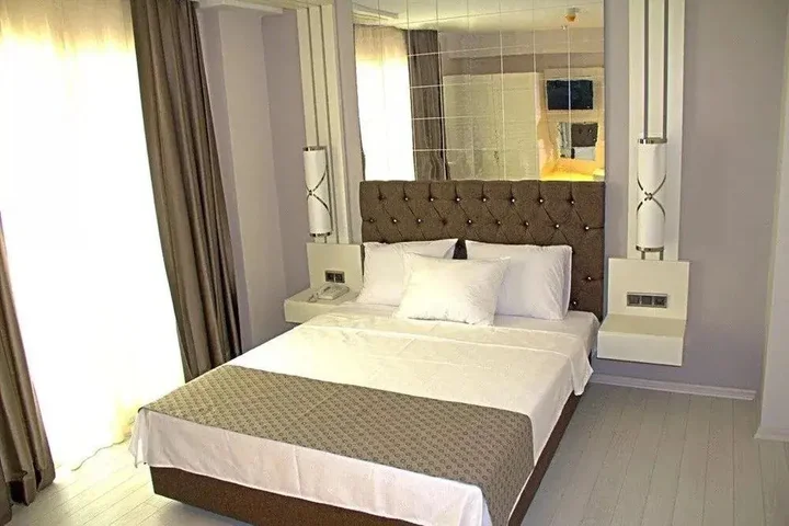 Гюзельчамлы: Sare Hotel