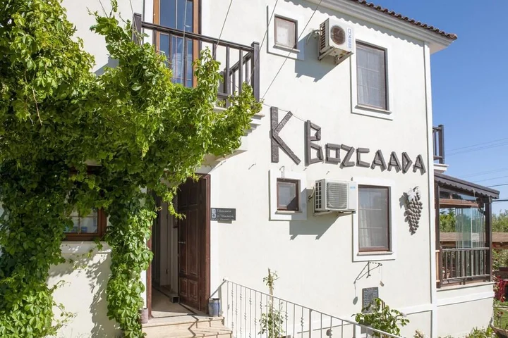 Бозджаада: K Bozcaada Paralia