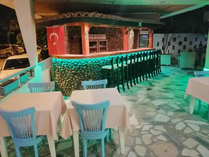 Чешме: Arya Hotel