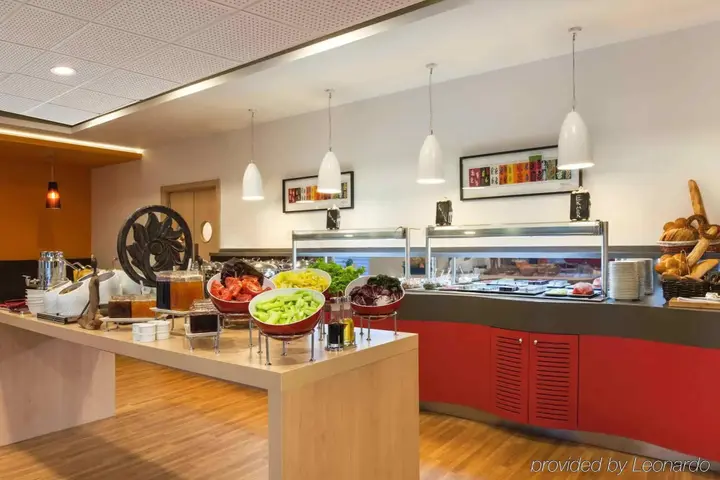 Измир: ibis Izmir Alsancak