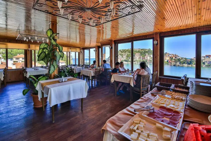 Бартын: Seymen Hotel