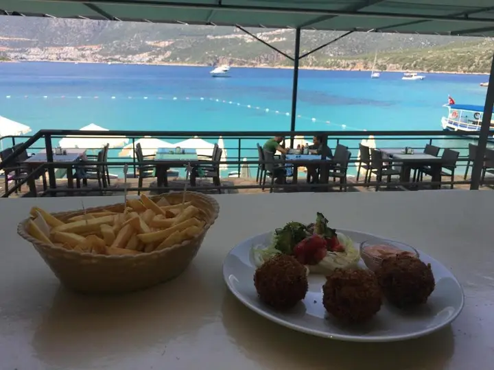 La Moda Beach Hotel — фото 1