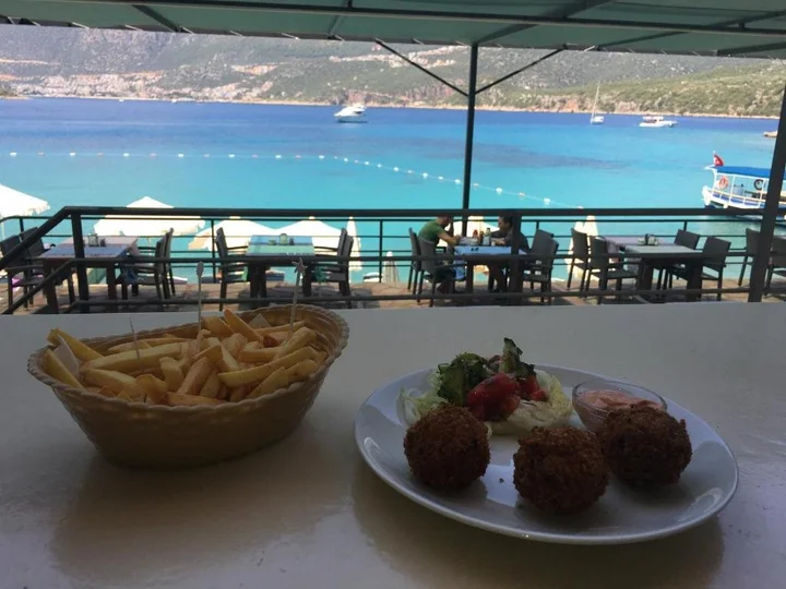 Каш: La Moda Beach Hotel