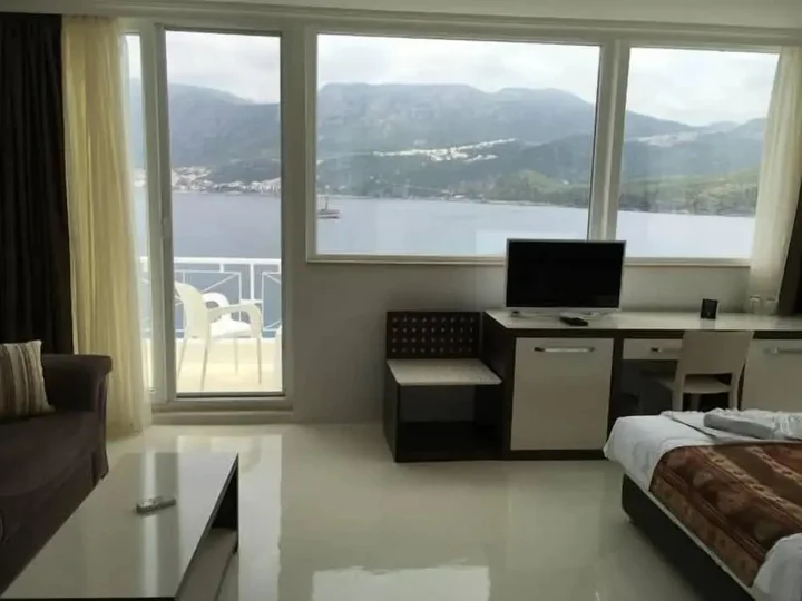 Каш: La Moda Beach Hotel