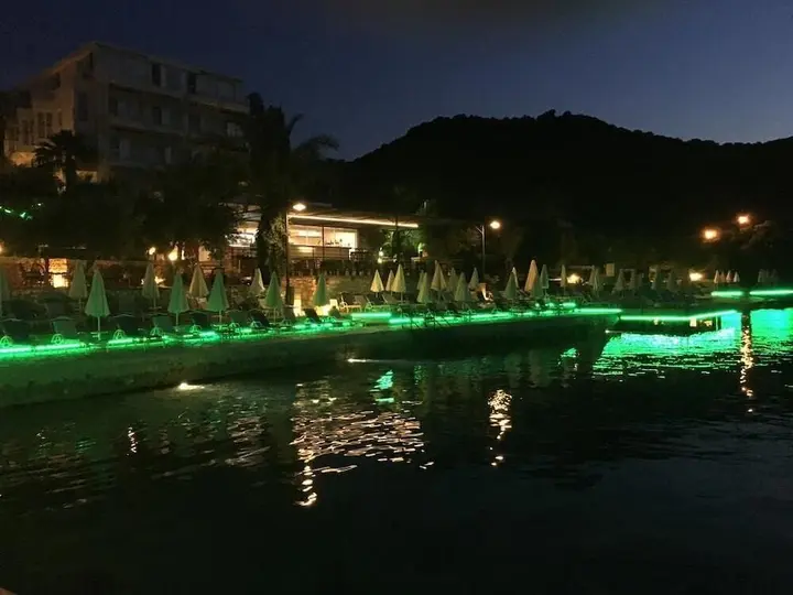 Каш: La Moda Beach Hotel