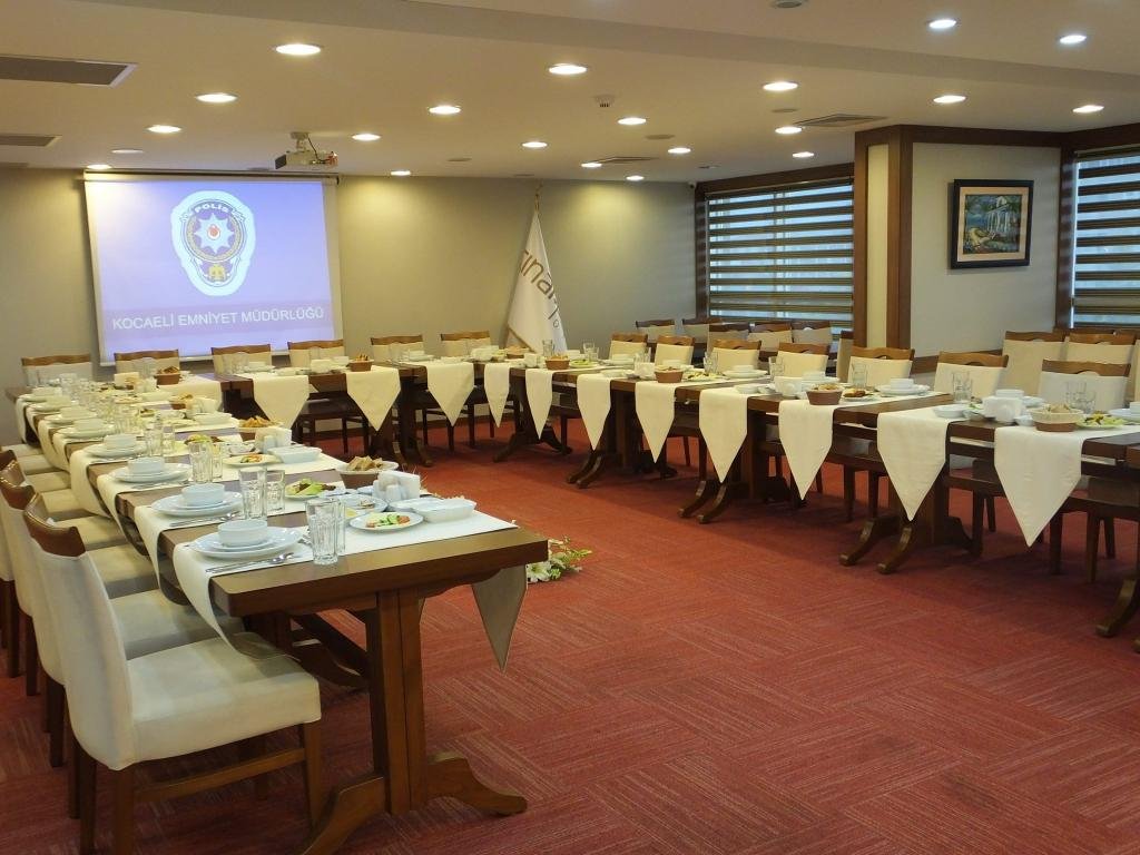 Кёрфез: Cinarpark Hotel