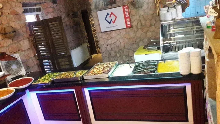 Эдремит: Beykonagi Hotel